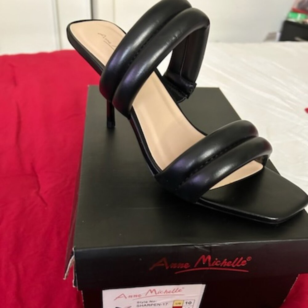 Black Puffy Double-Strap Mules